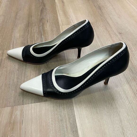 Adrienne Vittadini Ganby White Leather Point Women Stiletto High Heels 8.5M - Picture 3 of 9